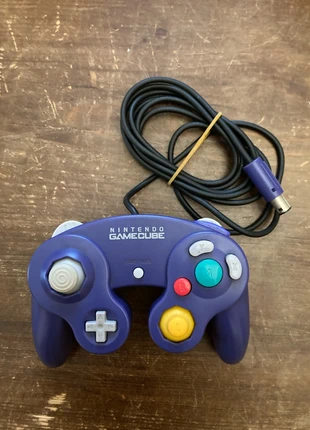 Controller GameCube originale, brand: Nintendo, condizioni: Buone, €18.99, €20.64 include la Protezione acquisti