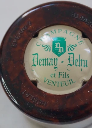 Bouchon stoppeur pour champagne - 1970/80 - bakélite marron, marque: HEBERT EPERNAY, état: Très bon état, 13,00 €, 14,35 € Protection acheteurs incluse