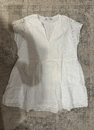 Weißes Kleid, marque: Zara, état: Très bon état, taille: S / 36 / 8, 5,00 €, 5,95 € Protection acheteurs incluse