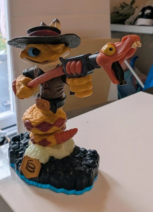 Skylanders figure, brand: Activision, condition: Good, £5.00, £5.95 includes Buyer Protection