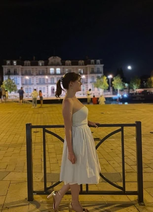 Jupe patineuse NafNaf, marque: Naf Naf, état: Neuf sans étiquette, taille: L / 40 / 12, 9,00 €, 10,15 € Protection acheteurs incluse