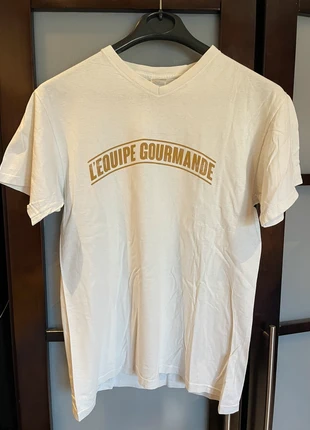 T Shirt Motif, brand: Fruit of the Loom, condition: Good, size: M, €2.00, €2.80 includes Buyer Protection