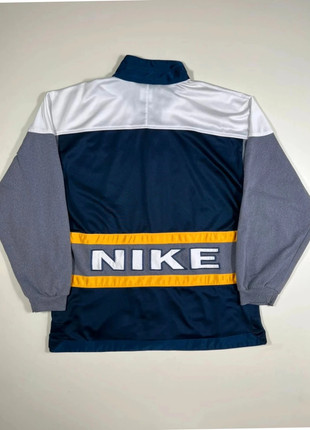 Sweat gilet Nike vintage bleu marine/blanc/jaune | M, brand: Nike, condizioni: Ottime, taglia: M, €40.00, €42.70 include la Protezione acquisti Pro