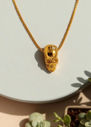Collier doré pendentif tête de mort, condizioni: Nuovo con cartellino, €8.00, €9.10 include la Protezione acquisti