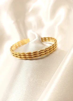 Bracelet jonc en inoxydable ajustable doré résiste à l'eau, marque: Boutique Parisienne, état: Très bon état, 8,00 €, 9,10 € Protection acheteurs incluse