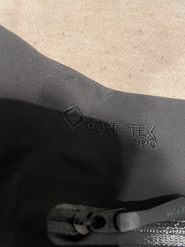 Arcteryx alpha Jakke 4