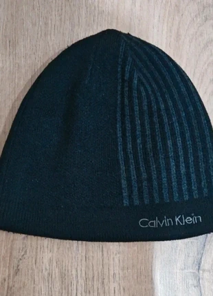 Gorro reversível Calvin Klein, marca: Calvin Klein, estado: Muito bom, tamanho: Tamanho único, €16.50, €18.03 inclui Proteção do Comprador