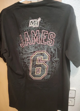 Original - Camiseta NBA LeBron James Miami Heat Talla M, marca: Majestic, estado: Muy bueno, tamaño: M, 12,00 €, 13,30 € Protección al comprador incluida