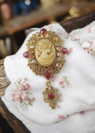 Broche Camée style Vintage., zustand: Neu, 5,00 €, 5,95 € inklusive Vinted-Käuferschutz