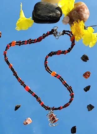 collana perline con ciondolo pietra vera naturale (corniola) e acciaio inossidabile, marca: Mano, estado: Nuevo sin etiquetas, 10,00 €, 11,20 € Protección al comprador incluida