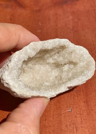 Géode de quartz blanc avec Cristaux, Pièce Naturelle, Déco Zen, marque: ZEN, état: Très bon état, 9,00 €, 10,15 € Protection acheteurs incluse