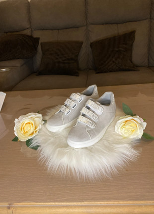 Paire de basket, zustand: Neu, mit Etikett, größe: 39, 12,99 €, 14,34 € inklusive Vinted-Käuferschutz