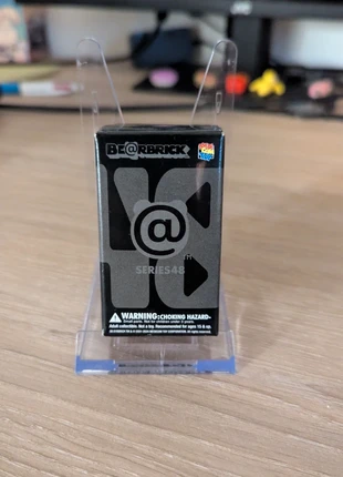Bearbricks scellé série 48, brand: Bearbrick, condition: New with tags, size: S, €7.00, €8.05 includes Buyer Protection