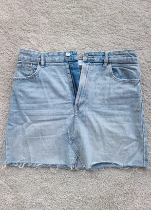 Mini Short Zara Taille L/40 Bleu clair, marque: Zara, état: Très bon état, taille: L / 40 / 12, 10,00 €, 11,20 € Protection acheteurs incluse