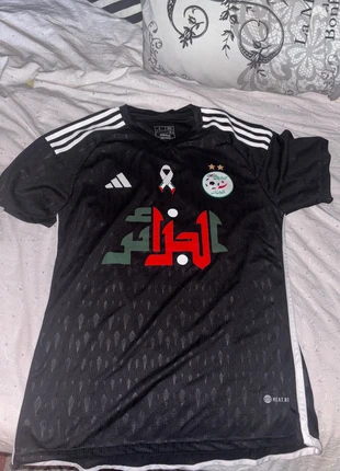 Maillot Algérie X Palestine, marque: Football, état: Neuf sans étiquette, taille: L, 30,00 €, 32,20 € Protection acheteurs incluse