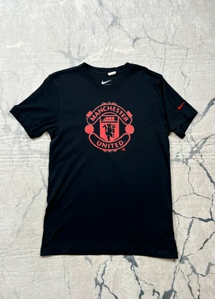 Nike Tee shirt Manchester United, marque: Nike, état: Très bon état, taille: M, 20,00 €, 21,70 € Protection acheteurs (Pro) incluse