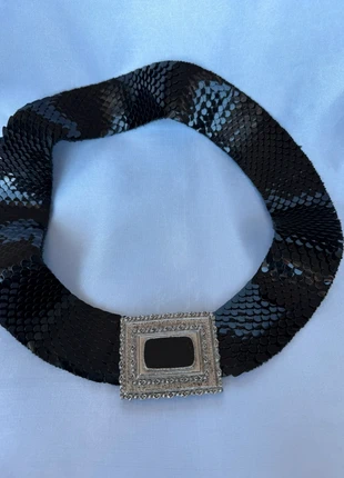 Ceinture en paillettes métalliques noires, staat: Heel goed, maat: 80 cm, € 55,00, € 58,45 inclusief Kopersbescherming Pro