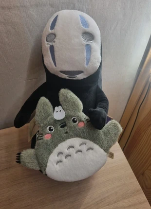 Peluche No face y neceser Totoro, estado: Nuevo sin etiquetas, tamaño: 4 años / 104 cm, 18,50 €, 20,13 € Protección al comprador incluida