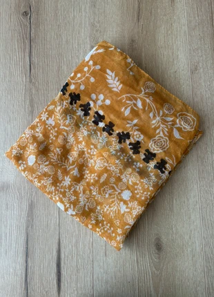 Écharpe Lulu Castagnette, marke: Lulu Castagnette, zustand: Sehr gut, 5,00 €, 5,95 € inklusive Vinted-Käuferschutz