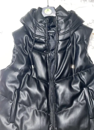 Plt black vest, brand: PLT, condition: New without tags, size: M / 38 / 10, €15.00, €16.45 includes Buyer Protection