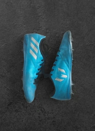 Crampons synthétique Adidas | bleu et noir | Taille 36 2/3 | Très bon état, marca: adidas, estado: Muy bueno, tamaño: 37, 4,00 €, 4,90 € Protección al comprador incluida