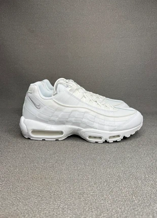 Nike Air Max 95 Essential, marke: Nike Air, zustand: Sehr gut, größe: 47.5, 89,00 €, 94,15 € beinhaltet Vinted-Käuferschutz Pro