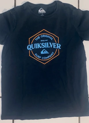 Lot 3 t-shirts + 1 sweat – Garçon 12 ans, brand: Quiksilver, condition: Very good, size: 12 years / 152 cm, €10.00, €11.20 includes Buyer Protection