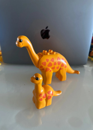 Ensemble lego duplo 2 dinosaures, marque: LEGO Duplo, état: Très bon état, taille: 12-18 mois / 80 cm, 15,00 €, 16,45 € Protection acheteurs incluse