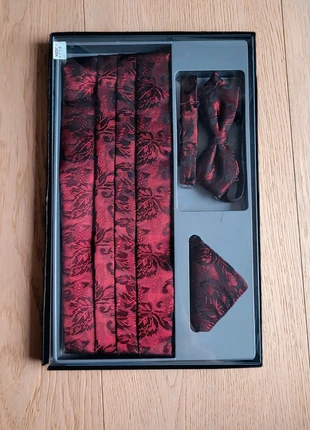 Accessoires mariage, merk: Vintage, staat: Nieuw met prijskaartje, € 15,00, € 16,45 inclusief Kopersbescherming