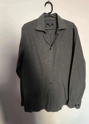 Chemise à carreaux gris – OWW - M, marque: OWK, état: Très bon état, taille: M, 5,00 €, 5,95 € Protection acheteurs incluse