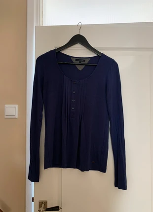 Mooie sweater Tommy Hilfiger - XS, merk: Tommy Hilfiger, staat: Heel goed, maat: XS / 34 / 6, € 5,00, € 5,95 inclusief Kopersbescherming