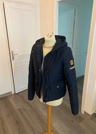 Flawless Noisy May jacket removable hoodie and fur never worn size XS, marke: Noisy May, zustand: Neu, größe: XS / 34 / 6, 33,00 €, 35,35 € inklusive Vinted-Käuferschutz
