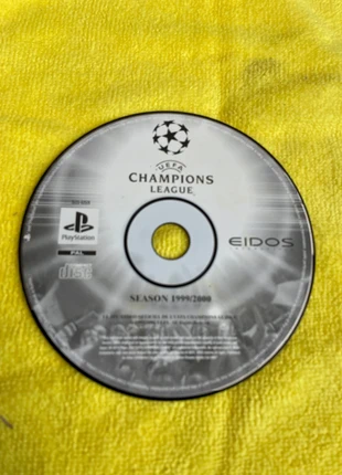 Cd de jeux ps1, condition: Satisfactory, €1.00, €1.75 includes Buyer Protection