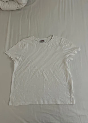 Tee shirt blanc, brand: Jennyfer, condizioni: Nuovo senza cartellino, taglia: XXS / IT 36 / EU 32, €1.00, €1.75 include la Protezione acquisti