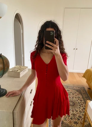 Robe rouge fluide à volants – Taille S, marke: ASOS, zustand: Gut, größe: S / 36 / 8, 15,00 €, 16,45 € inklusive Vinted-Käuferschutz