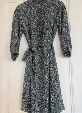 Bloemenjurk Monki, brand: Monki, condizioni: Ottime, taglia: XXS / IT 36 / EU 32, €4.00, €4.90 include la Protezione acquisti