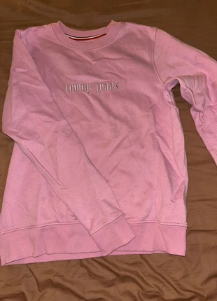 Pull tommy, marke: Tommy Jeans, zustand: Sehr gut, größe: S, 8,00 €, 9,10 € inklusive Vinted-Käuferschutz