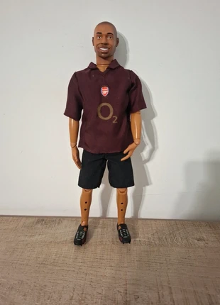 Figurine Thierry Henry  2004., brand: Revell, condition: Good, size: One size, €12.00, €13.30 includes Buyer Protection