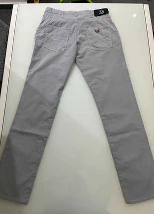 Pantaloni Armani Jeans uomo taglia M grigio chiaro, marque: Armani, état: Bon état, taille: M, 17,00 €, 18,55 € Protection acheteurs incluse