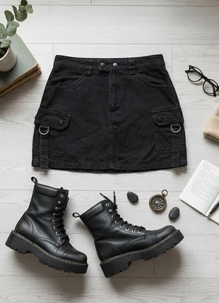 Minigonna Cargo Nera Stile Y2K / Grunge – tg S, marke: Infinity, zustand: Neu, größe: S / 36 / 8, 11,99 €, 13,29 € inklusive Vinted-Käuferschutz