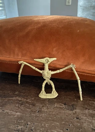 Dinosaur Skeleton, merk: Papo, staat: Heel goed, maat: Universeel, € 3,00, € 3,85 inclusief Kopersbescherming