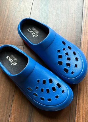 Asics Ortholite Crocs, marca: Asics, estado: Muito bom, tamanho: 42, €8.00, €9.10 inclui Proteção do Comprador