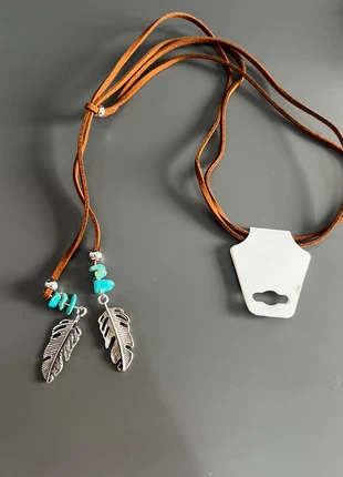 Colgante de plumas, merk: Local, staat: Nieuw met prijskaartje, € 3,00, € 3,85 inclusief Kopersbescherming