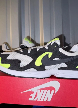 Nike Air Streak Lite “Black / White / Volt”, merk: Nike, staat: Nieuw zonder prijskaartje, maat: 39, € 79,00, € 83,65 inclusief Kopersbescherming