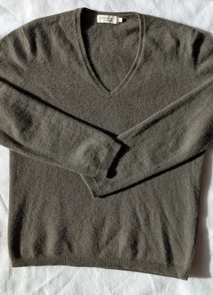 Pull cashmere cashmire kaki en V, marke: Monoprix, zustand: Sehr gut, größe: S / 36 / 8, 30,00 €, 32,20 € inklusive Vinted-Käuferschutz