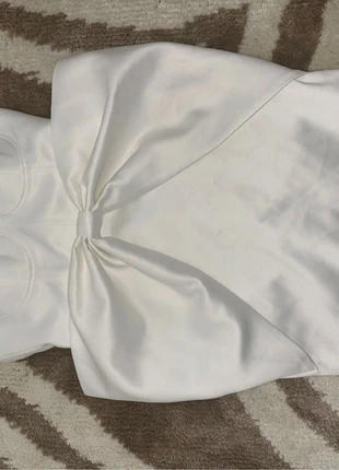 White dress, brand: Lavish Alice, condition: New without tags, size: M / 38 / 10, €60.00, €63.70 includes Buyer Protection