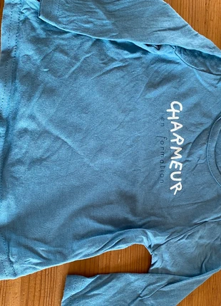 Tee-shirts, marque: distri center, état: Très bon état, taille: 6-9 mois / 68 cm, 1,00 €, 1,75 € Protection acheteurs incluse