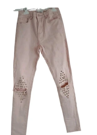 Jean troué aux genoux et strass argenté _elasthanne 38, brand: Vs. Miss, condizioni: Ottime, taglia: M / IT 42 / EU 38, €8.00, €9.10 include la Protezione acquisti