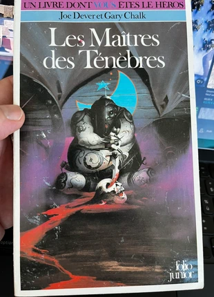 Les Maîtres des Ténèbres, état: Bon état, 12,00 €, 13,30 € Protection acheteurs incluse