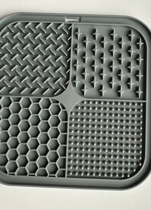 Tapis léchage, état: Neuf sans étiquette, 3,00 €, 3,85 € Protection acheteurs incluse